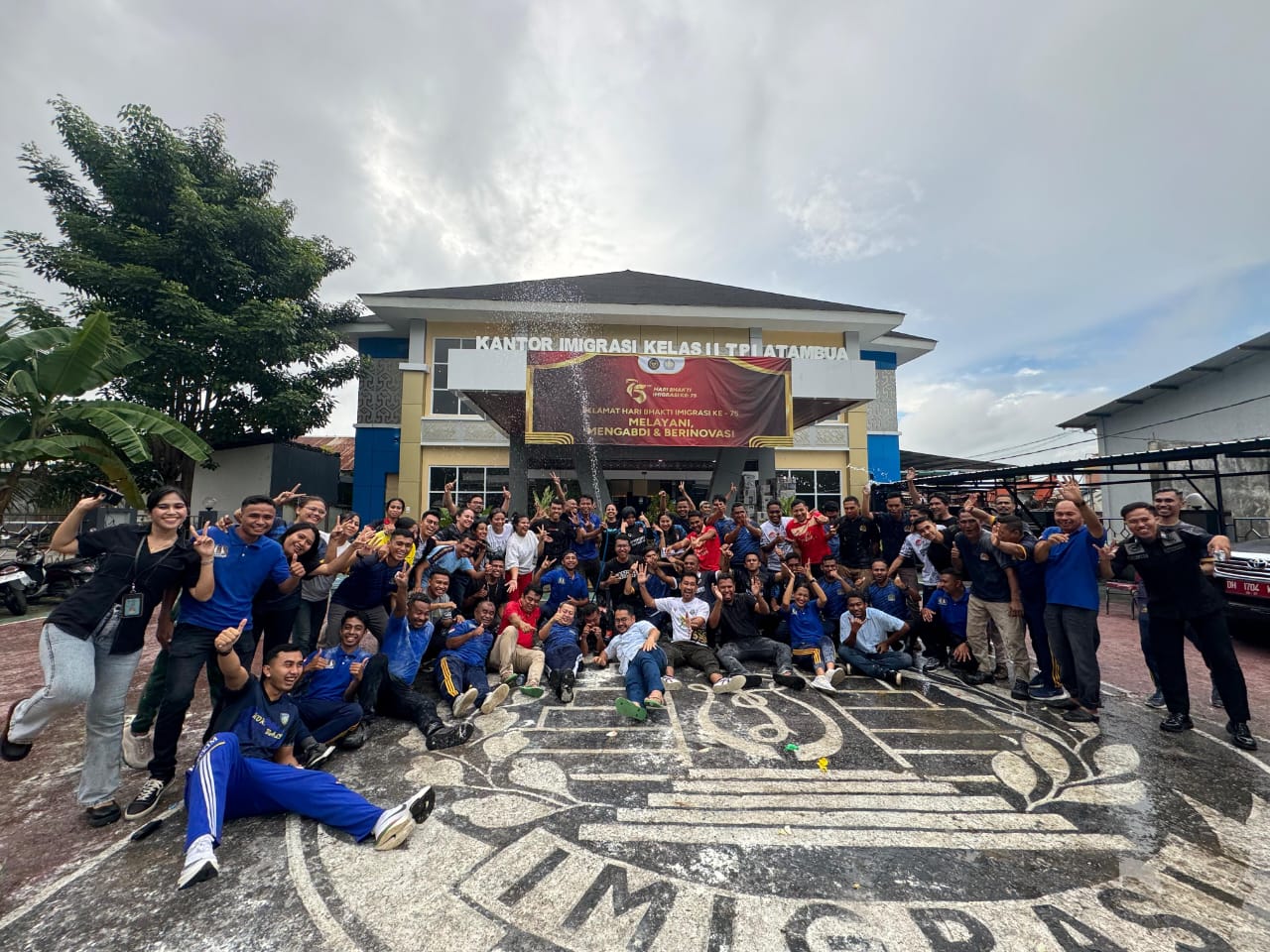 Kemeriahan Hari Bhakti Imigrasi ke-75 di Kantor Imigrasi Atambua